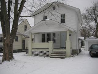 1893 Eddystone Ave, Columbus, OH 43224-4425