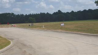 1470 Dylan Dr, Beaumont, TX 77707-4327