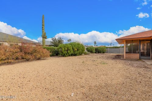 13122 Meeker Blvd, Sun City AZ 85375-3725 exterior