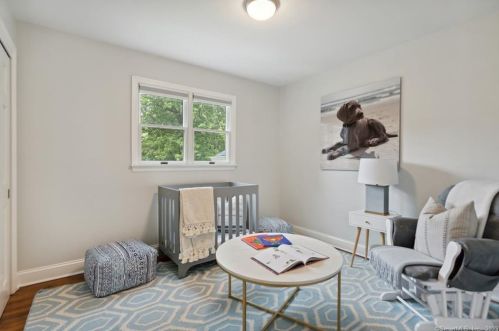 23 Brighton Pl, Stamford CT  06902-2501 exterior