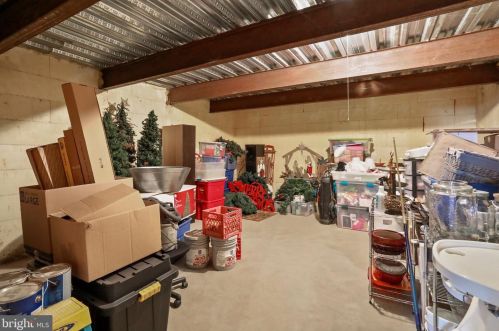 52 Oak Crest Dr, Richmond National Battlefiel VA  22835-1579 exterior