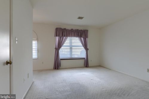 281 Crescent Dr, Swatara PA  17033-2335 exterior