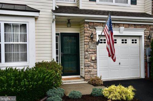 532 Harvest Dr, Blandon, PA 19510-9587