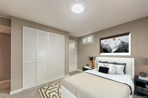 4369 Logan St, Englewood CO  80113-5820 exterior