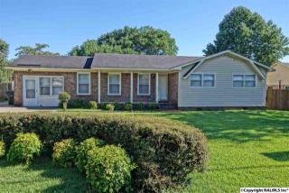 1814 Nixon Ave, Huntsville, AL 35811-2210