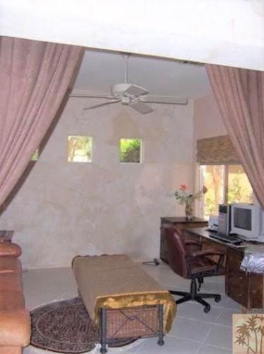 23 Florentina Dr, Rancho Mirage CA  92270-4804 exterior