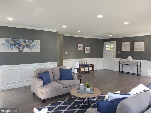 194 Northampton Dr, Willingboro NJ  08046-1343 exterior