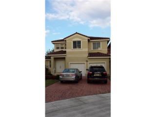 3823 170th Ter, Hollywood, FL 33027-4577