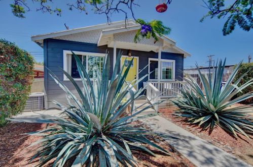 4218 Pepper Dr, San Diego, CA 92105-4616