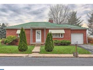 23 Keeler Ave, Schoeneck, PA 17578-9360