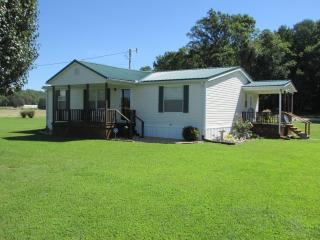 5419 Whittaker Rd, Cookeville, TN 38506-7028