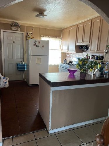 1237 F St, San Bernardino CA  92405-4765 exterior