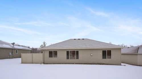 1610 Dale St, Saint Joseph, MN 56374-8522
