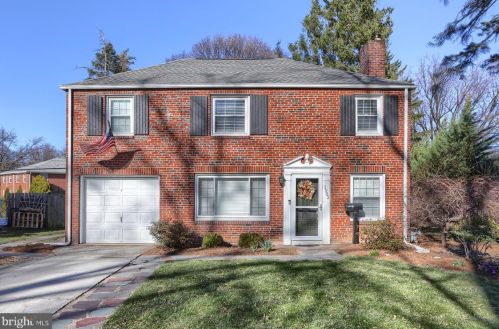 1302 Chatham Rd, Camp Hill, PA 17011-6001
