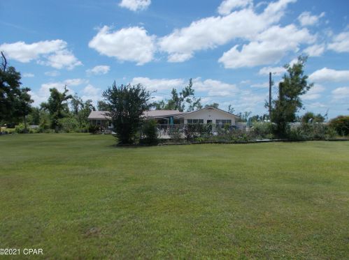 4883 Davis Dr, Marianna FL  32446-6343 exterior