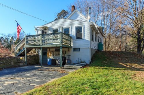 109 Brookdale Rd, Salem NH  03079-2844 exterior