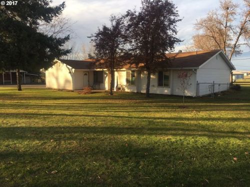 240 Gettman Rd, Hermiston, OR 97838-8455