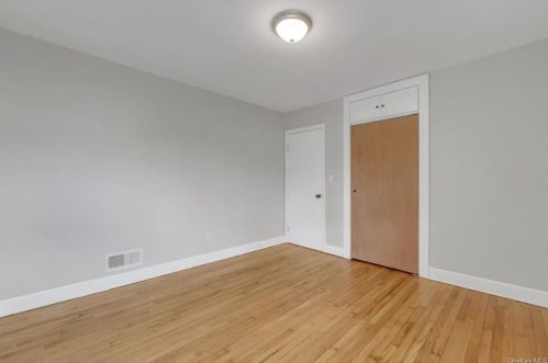 117 Mount Airy Rd, Newburgh NY  12553-6828 exterior