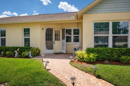 4801 Vesper Ct, New Port Richey, FL 34655-1436