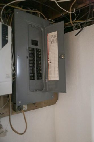 51 Zipporah St, North Providence RI  02911-2203 exterior