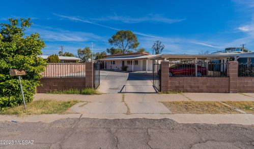 2201 Norton Ave, Tucson, AZ 85713-3918