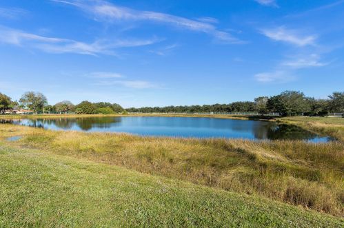 1828 77th Dr, Vero Beach FL  32966-6679 exterior