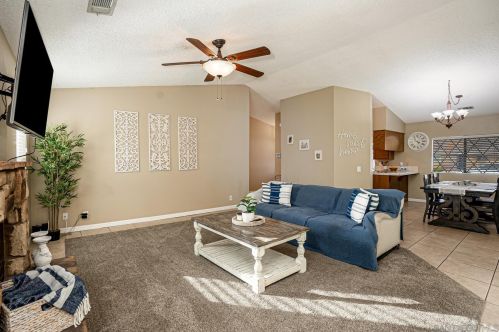 22335 Osprey Ct, Wildomar CA  92595-8147 exterior