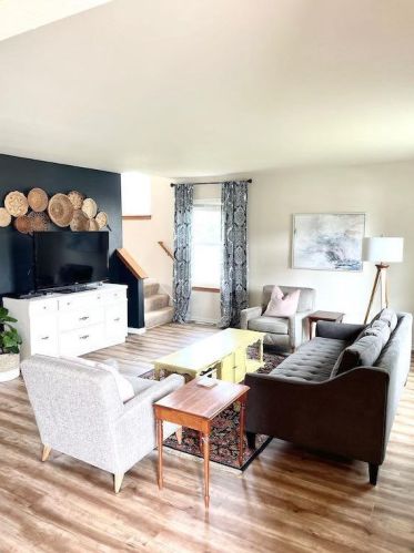 421 Daylily Ct, Lake Mills, WI 53551-1968