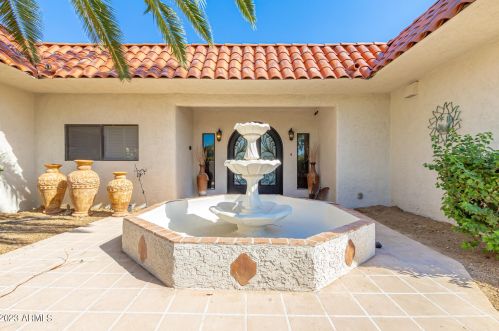5438 Yolantha St, Cave Creek, AZ 85331-5172