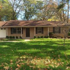 2814 Amberwood Dr, Longview, TX 75605-1914