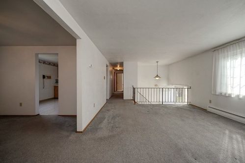 632 Macbeth Dr, Pittsburgh PA  15235-4612 exterior