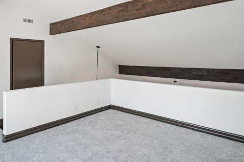 4792 Galicia Way, Oceanside CA  92056-5122 exterior