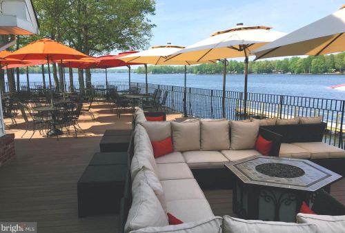 1011 Eastover Pkwy, Locust Grove VA  22508-5170 exterior