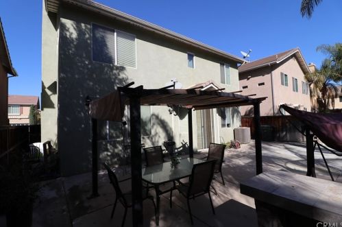 11224 Streamfield Ct, Riverside CA 92505-5713 exterior