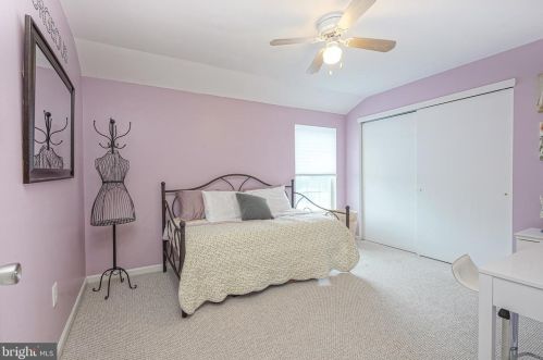 9 Flemish Way, Lumberton Township NJ  08048-4527 exterior