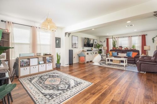 14329 Pioneer Way, Victorville, CA 92394-6767
