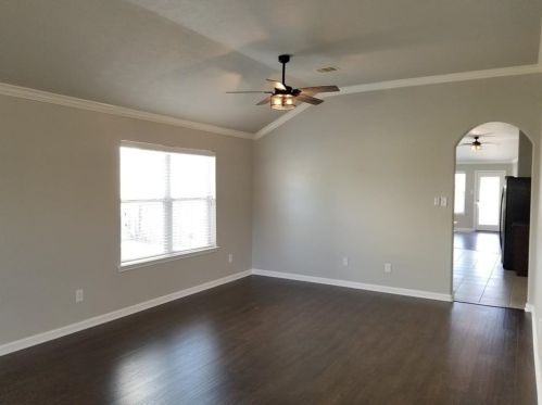 6106 Hubbell Dr, Pearland, TX 77584-1581