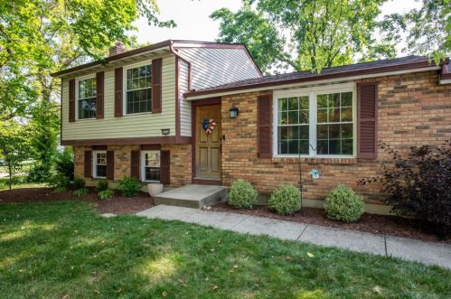 4574 Brookview Dr, Stonelick, OH 45103-1447