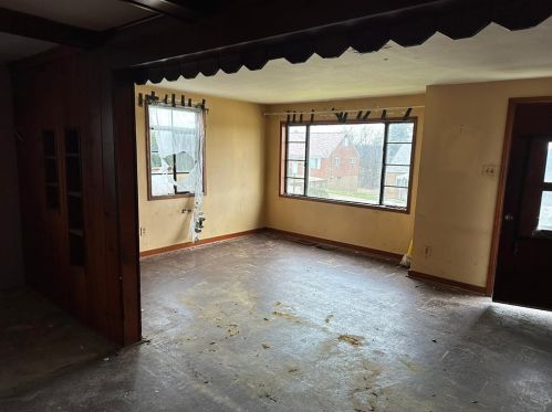 1425 Washington Blvd, Mckeesport, PA 15133-3711
