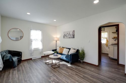 2622 Coolidge St, Madison, WI 53704-4509