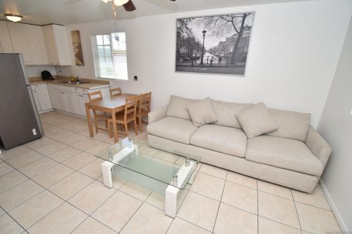 620 4th St, National City, CA 91950-1346