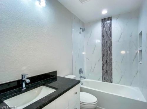 524 Lone Star Ln, Lehigh Acres FL  33974-0778 exterior