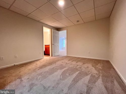 71 Keswick Dr, Navy Sup Dpt PA 17050-7917 exterior