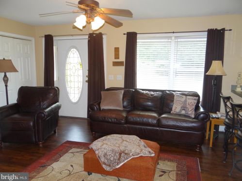 27 Eaton St, Schuylkill Haven PA  17972-1022 exterior