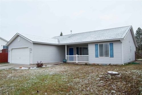 121 Whispering Oak Ln, Amber, WA 99004-8683