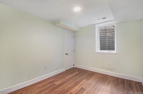 2240 Rosemary St, Denver CO 80231-4185 exterior