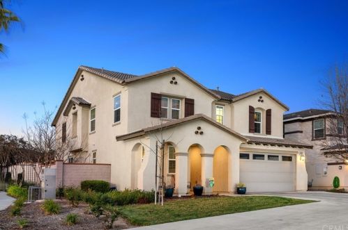 39012 Crown Ranch Rd, Temecula, CA 92591-3933