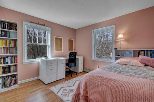 40 Carli Blvd, Colchester CT  06415-1867 exterior