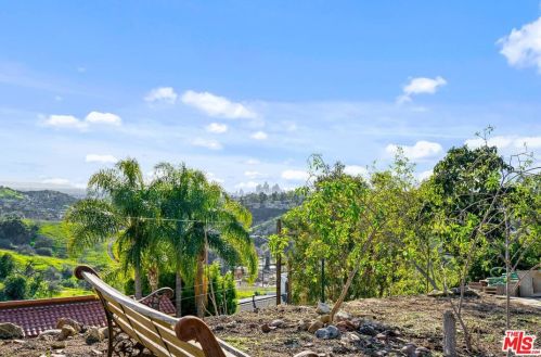 2083 Hanscom Dr, South Pasadena CA  91030-4011 exterior