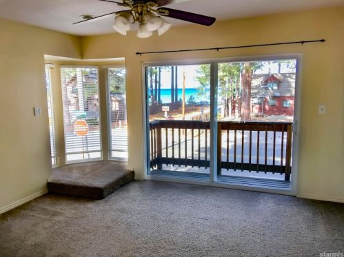 896 Lakeview Ave, South Lake Tahoe, CA 96150-7966